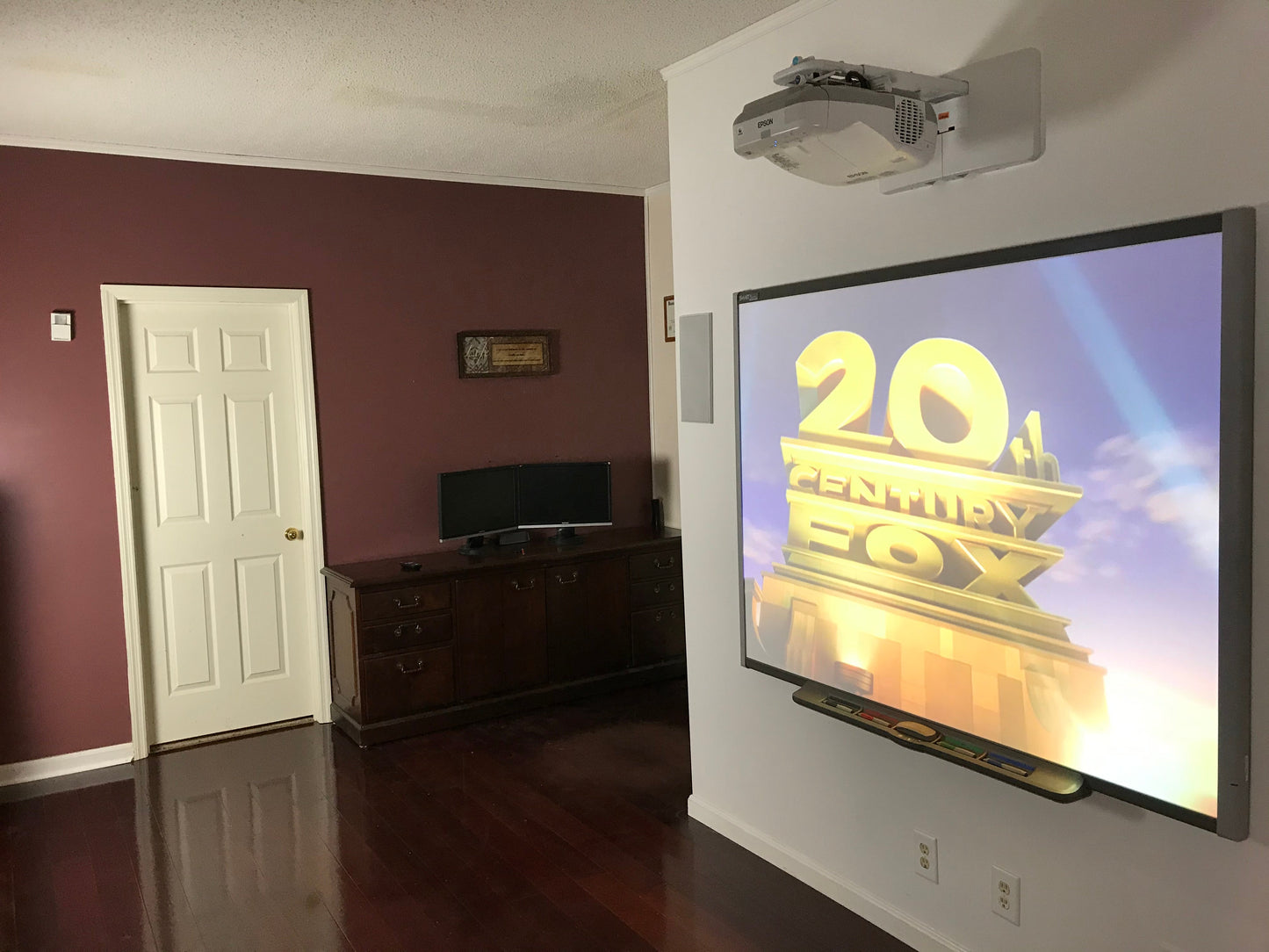 Smart Board, interactive whiteboard in use.